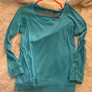 Long sleeve thin top